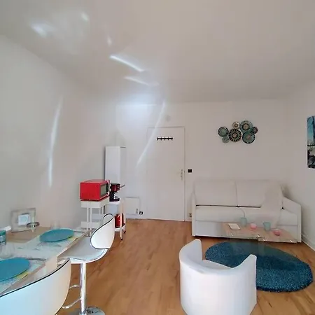 Apartment Chic Studio Champs-elysees Paris